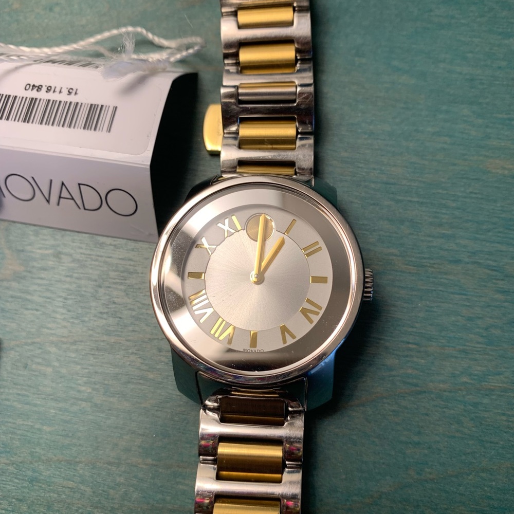 Movado Bold Watch 32 mm. Stainless steel two tone